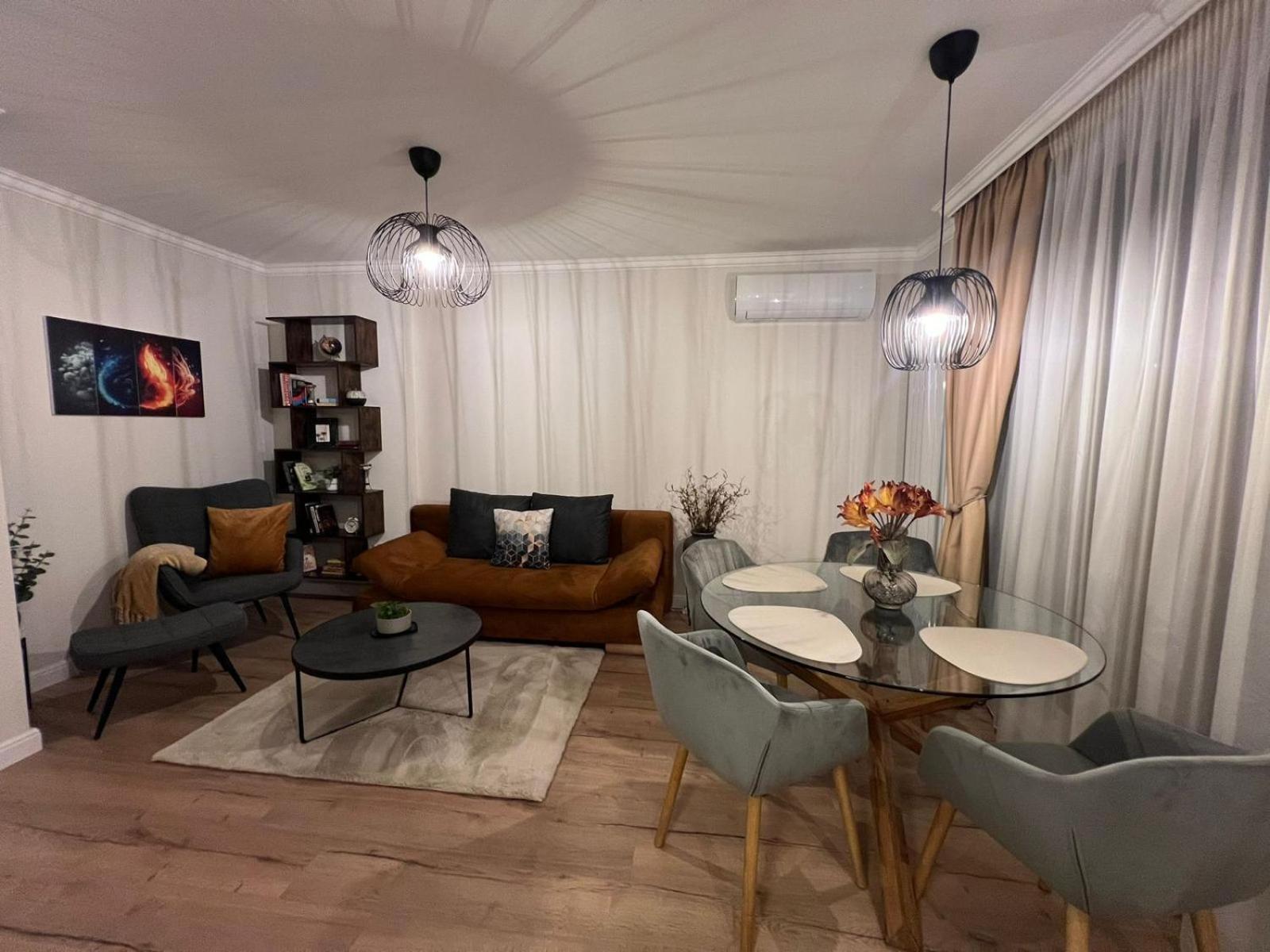 Апартамент Elements Stylish 1bdr W High Speed Wifi And Work Space София